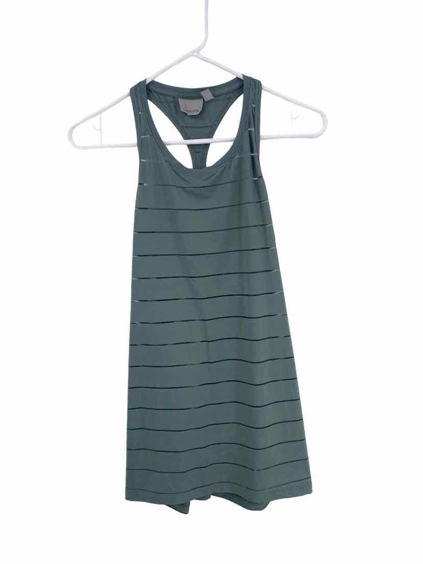Athleta Ladies Size ST Shirt