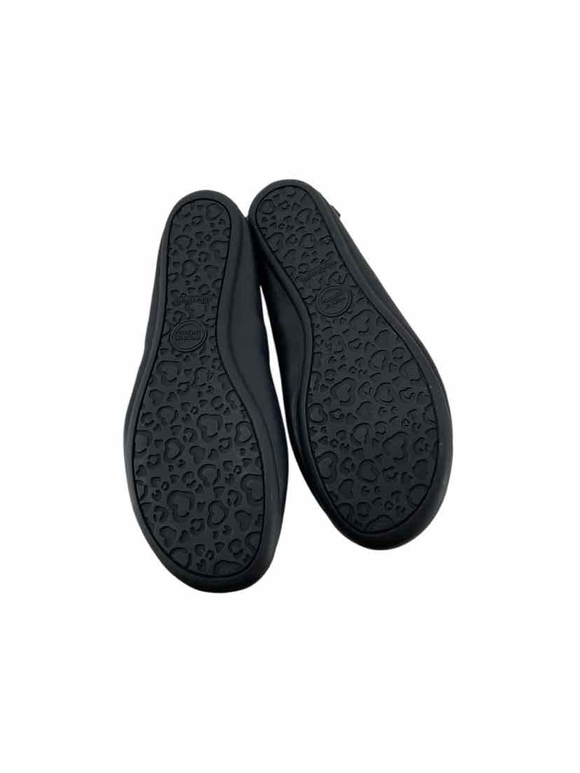 Wonder Nation Kids Size 4 Shoes