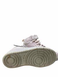 Nike Kids Size 5 Shoes