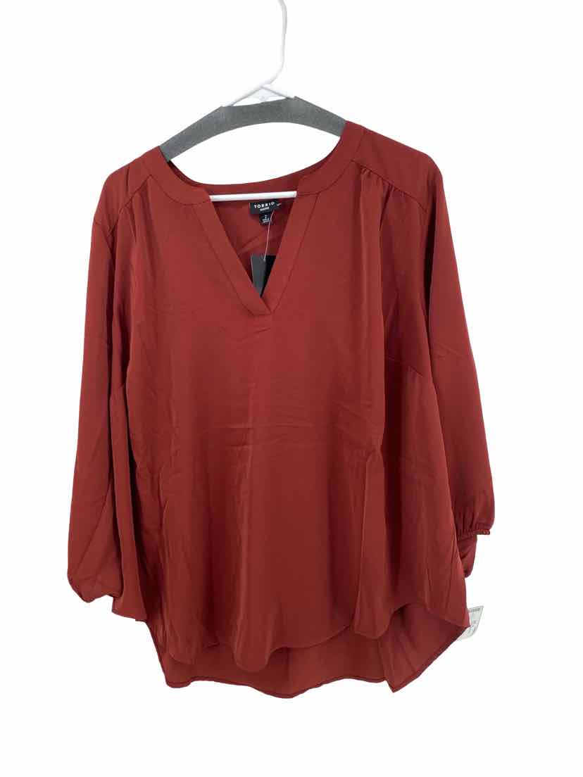 Torrid Ladies Size 2/L NEW Shirt