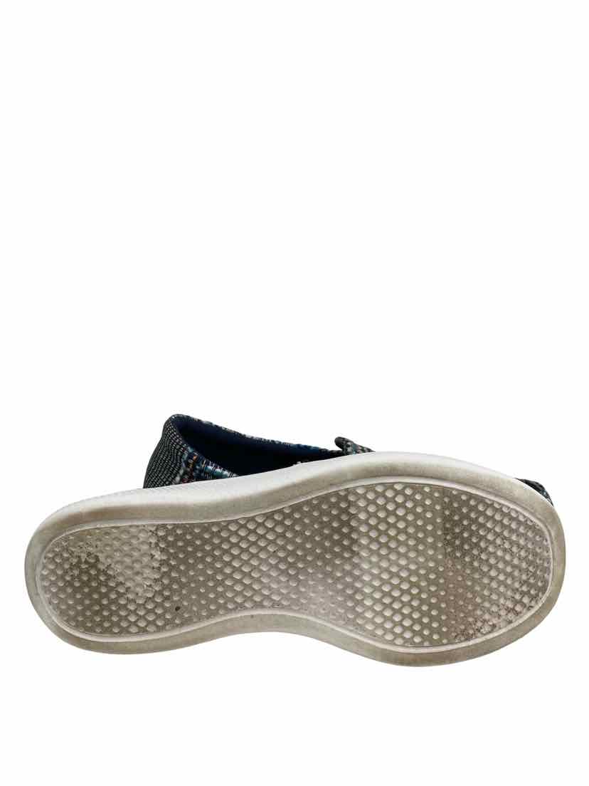 Bobs Ladies Size 8.5 Shoes