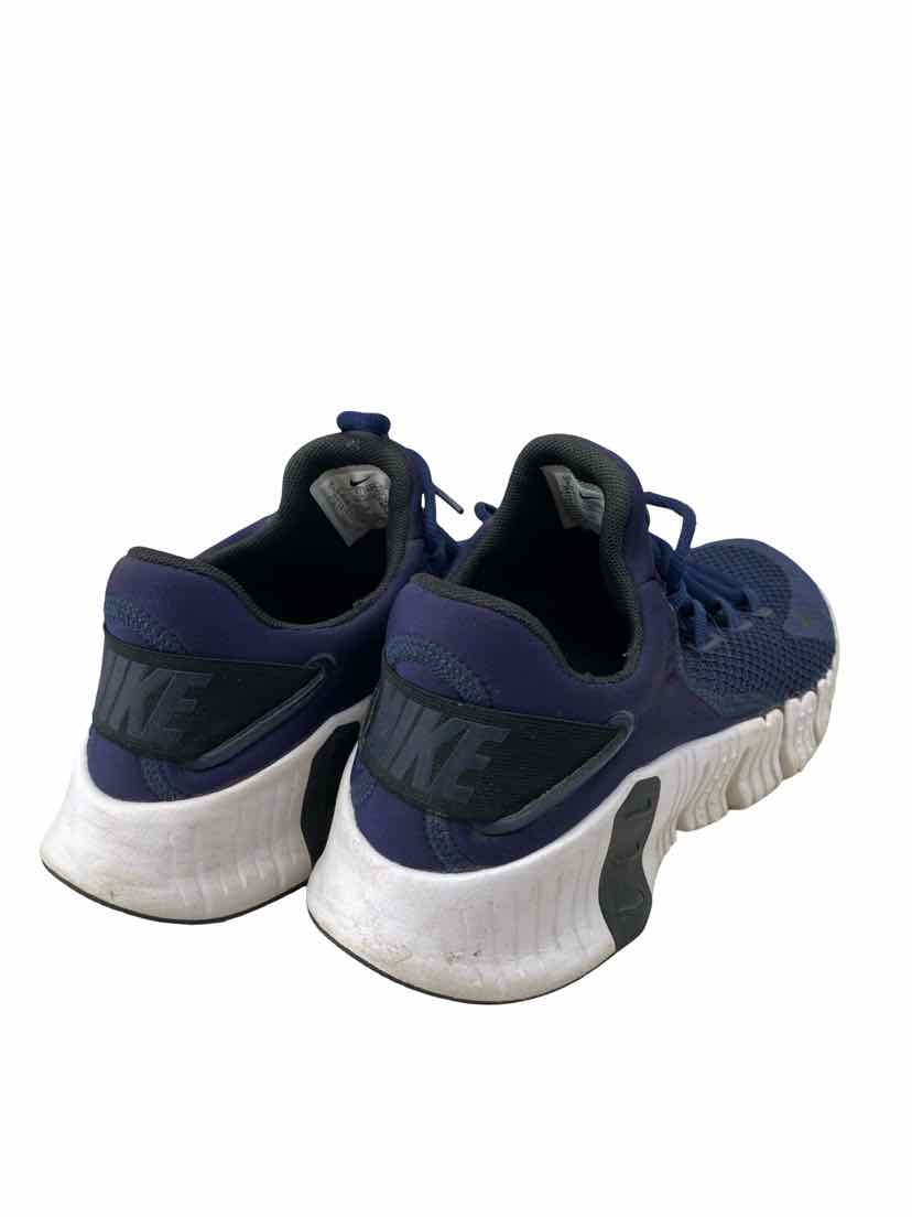 Nike Ladies Size 7 Shoes