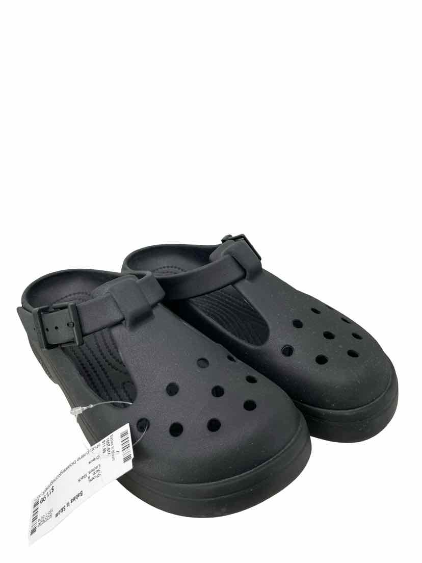 Crocs Ladies Size 8 Shoes