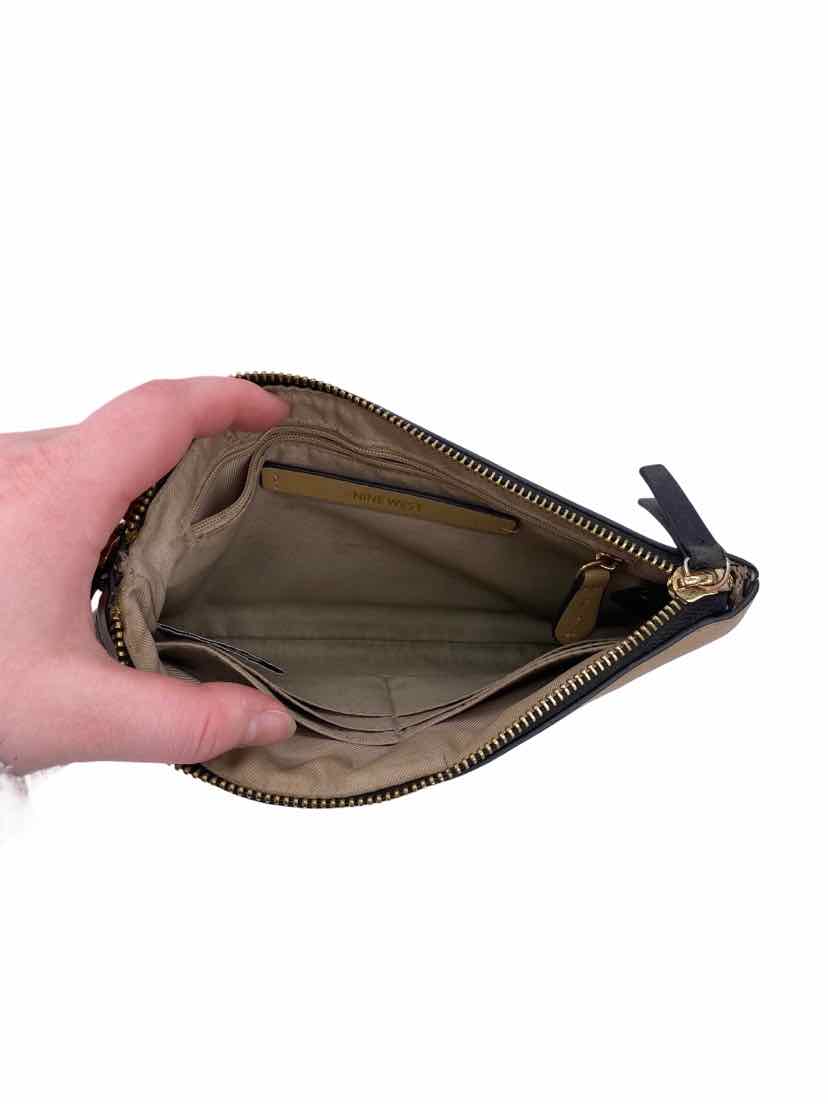 Nine West Ladies Wristlet