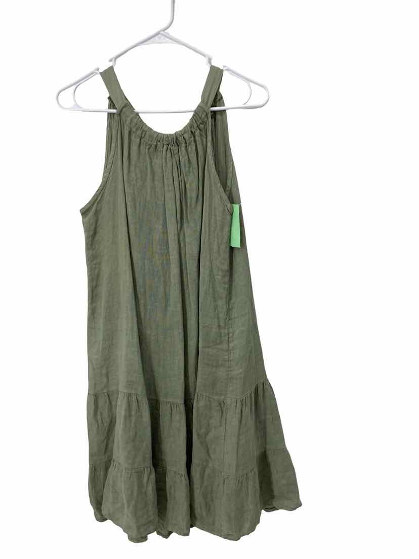 Bellambia Ladies Size L Dress