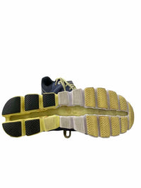 On Cloud Ladies Size 9 Shoes