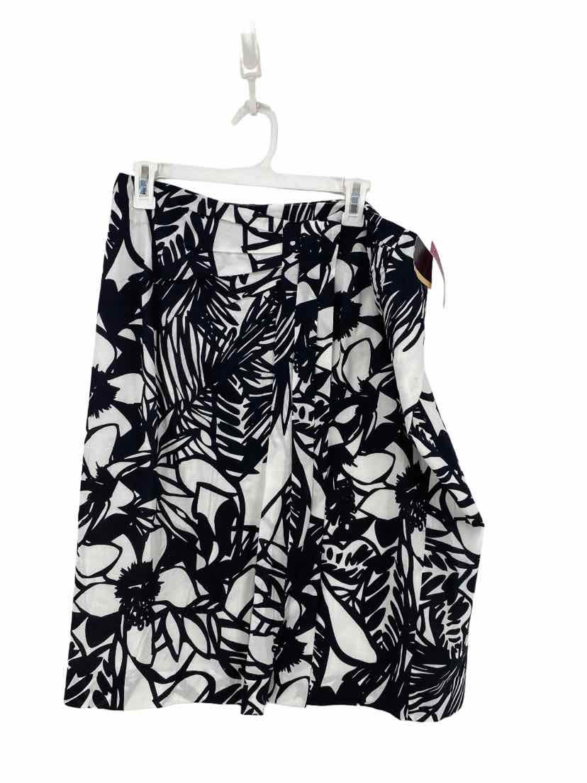 Lane Bryant Ladies Size 16 NEW Skirt