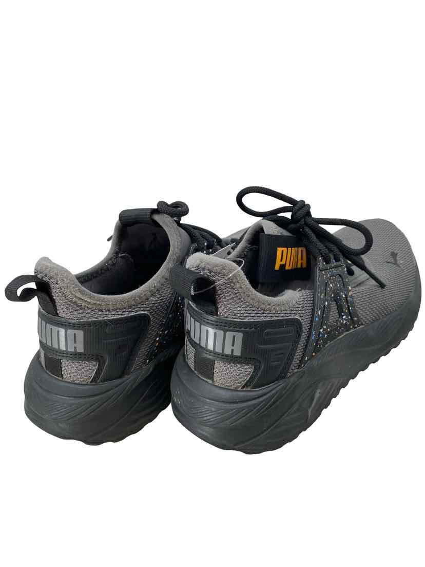 Puma Ladies Size 5 Shoes
