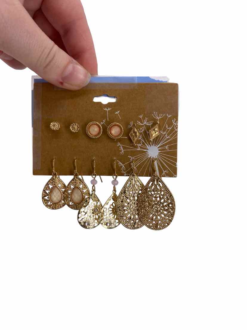 Ladies 6 pairs NEW Earrings