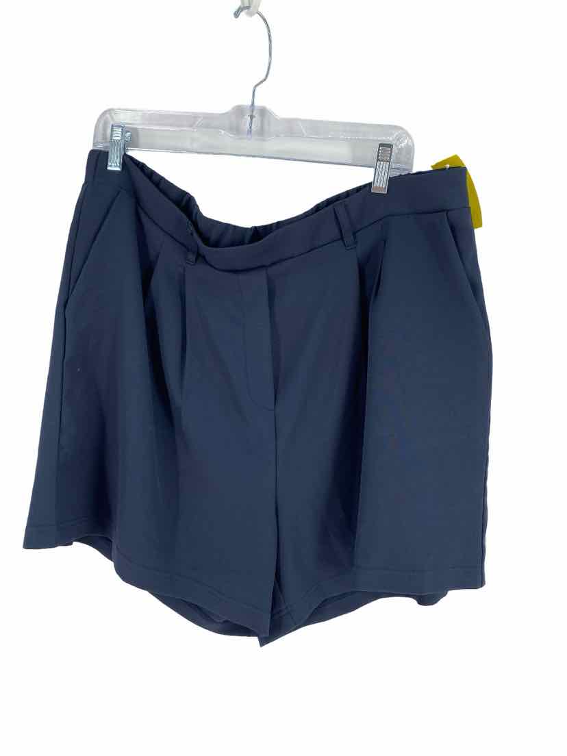 Be Cool Ladies Size XL Shorts