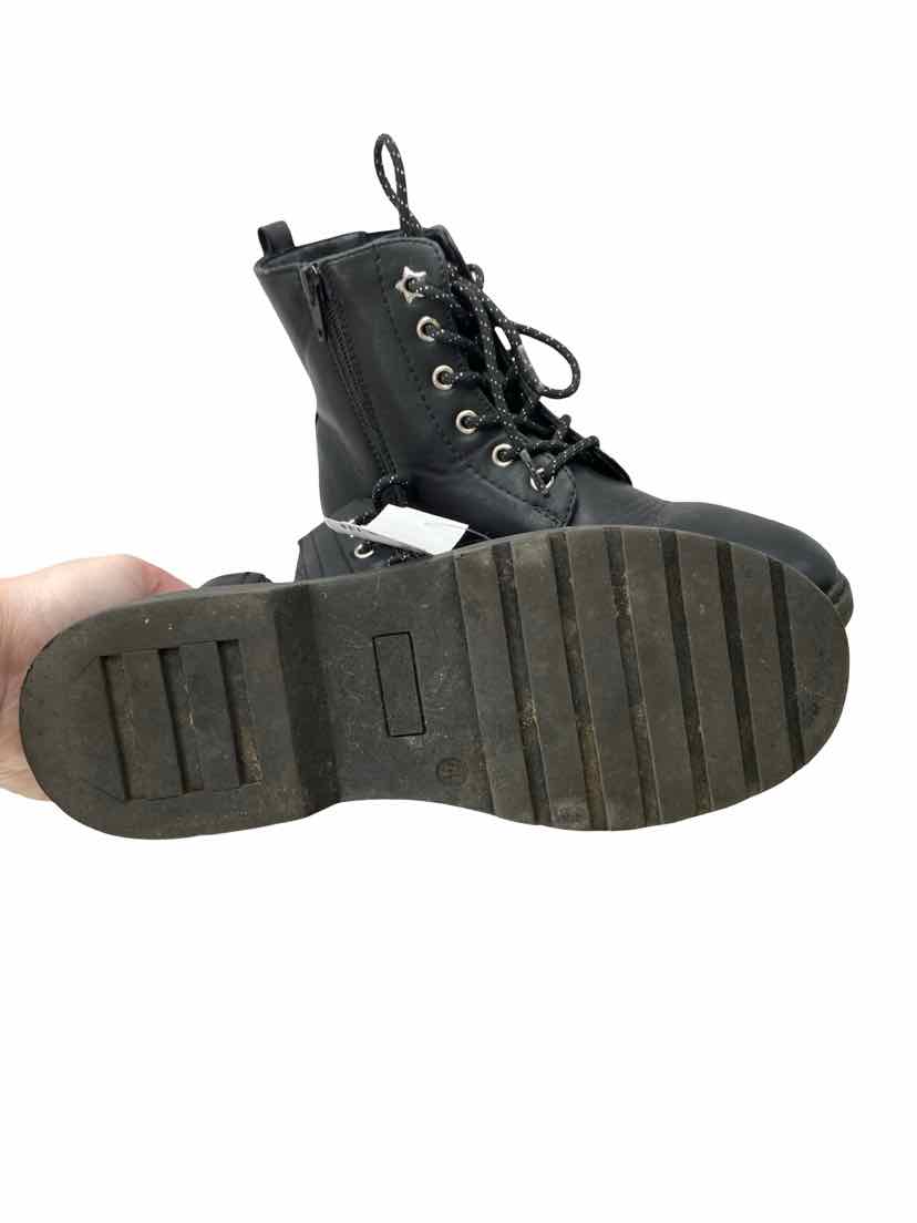 No Brand Kids Size 4 Boots