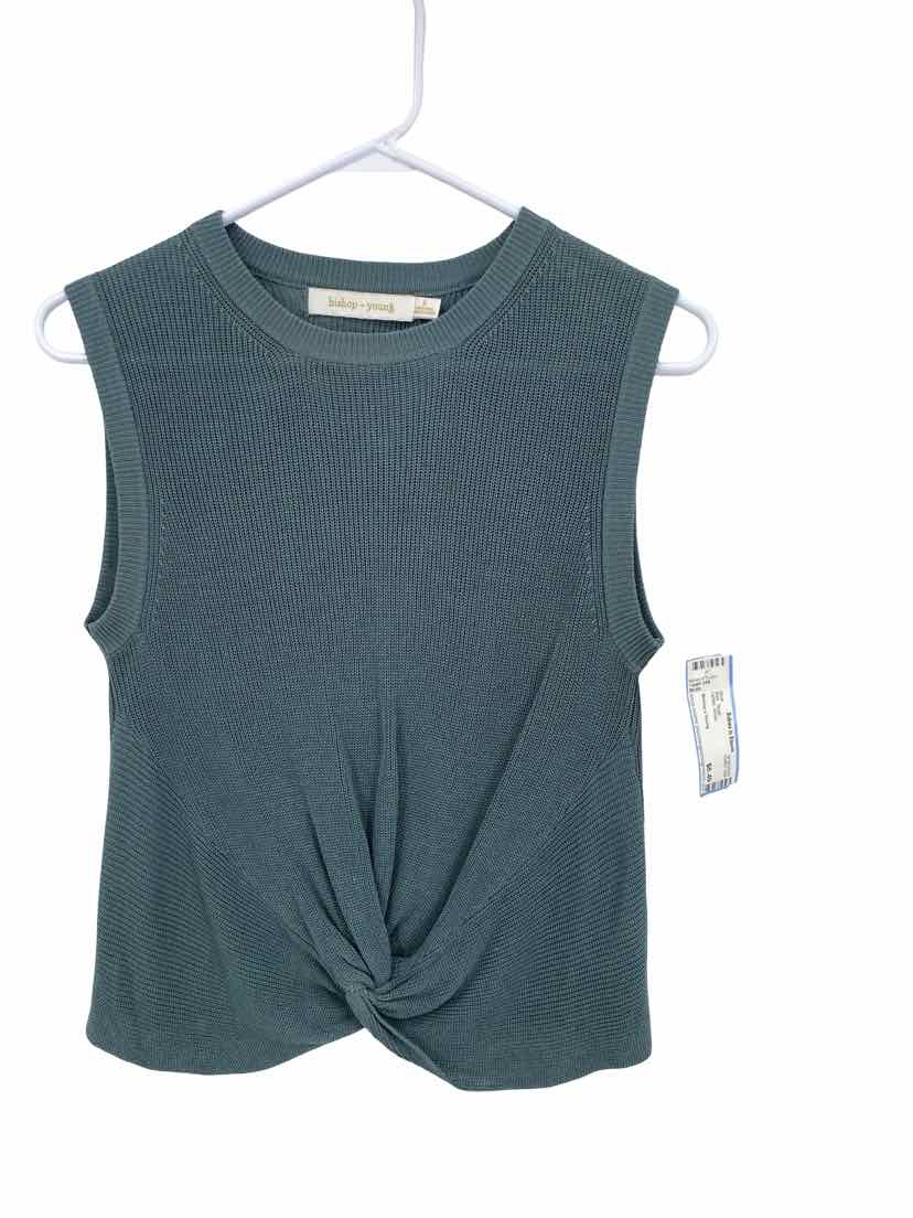 Bishop + Young Ladies Size Small Shirt