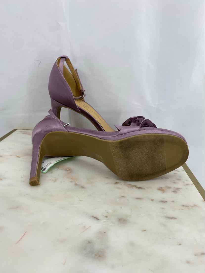 Chinese Laundry Ladies Size 7.5 Shoes