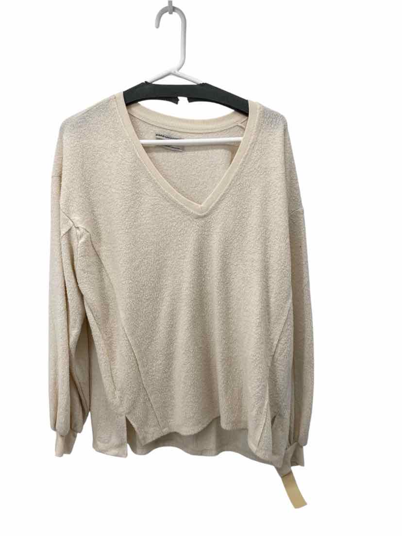 Urban Outfitters Ladies Size M Pullover