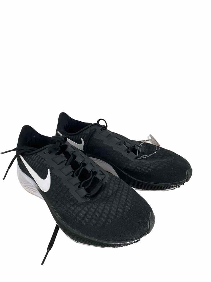 Nike Ladies Size 9 Shoes