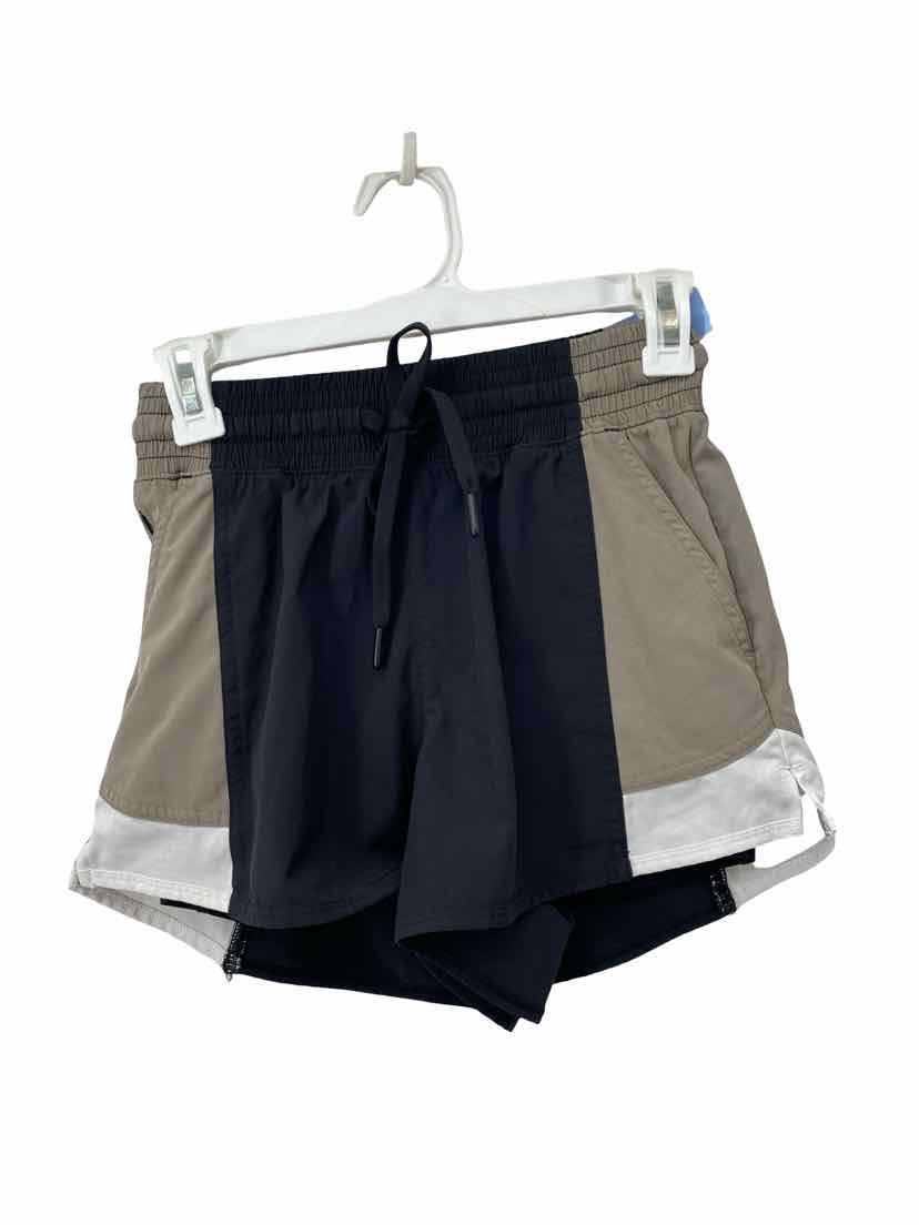 Ypb Ladies Size XS Shorts