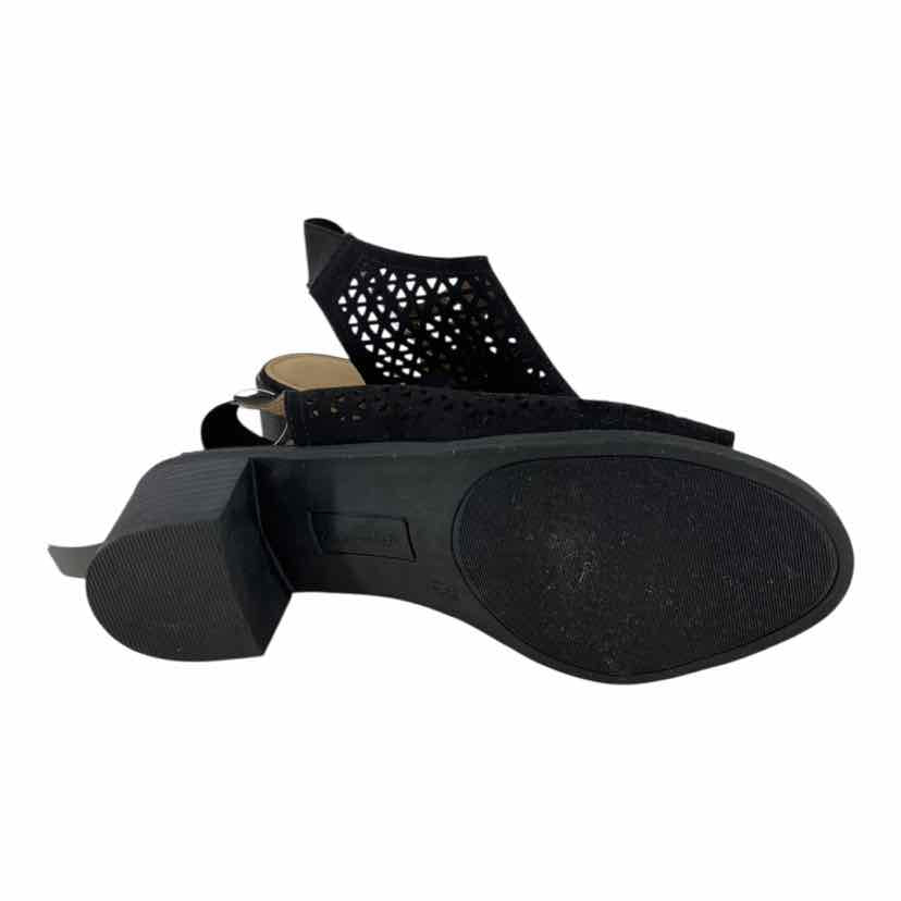 American Eagle Ladies Size 8 Shoes