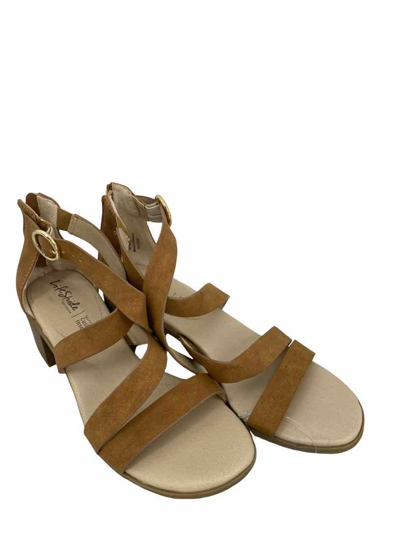 Life Stride Ladies Size 6 Shoes