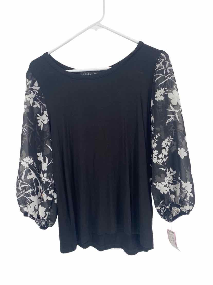 Kim and Cami Ladies Size Medium Shirt