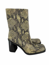 Mia Ladies Size 8 Boots