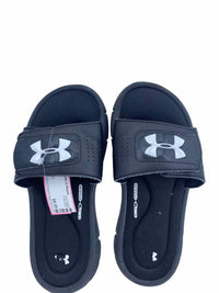 Under Armour Kids Size 4 Sandals