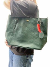 Coach Ladies 9/10 Purse