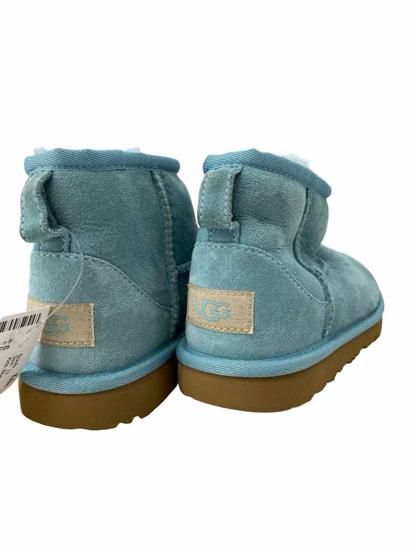 Ugg Kids Size 13 Boots