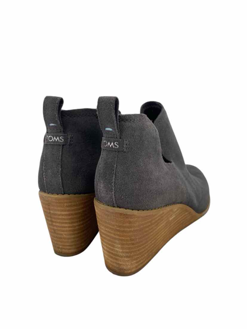 Toms Ladies Size 10 Shoes