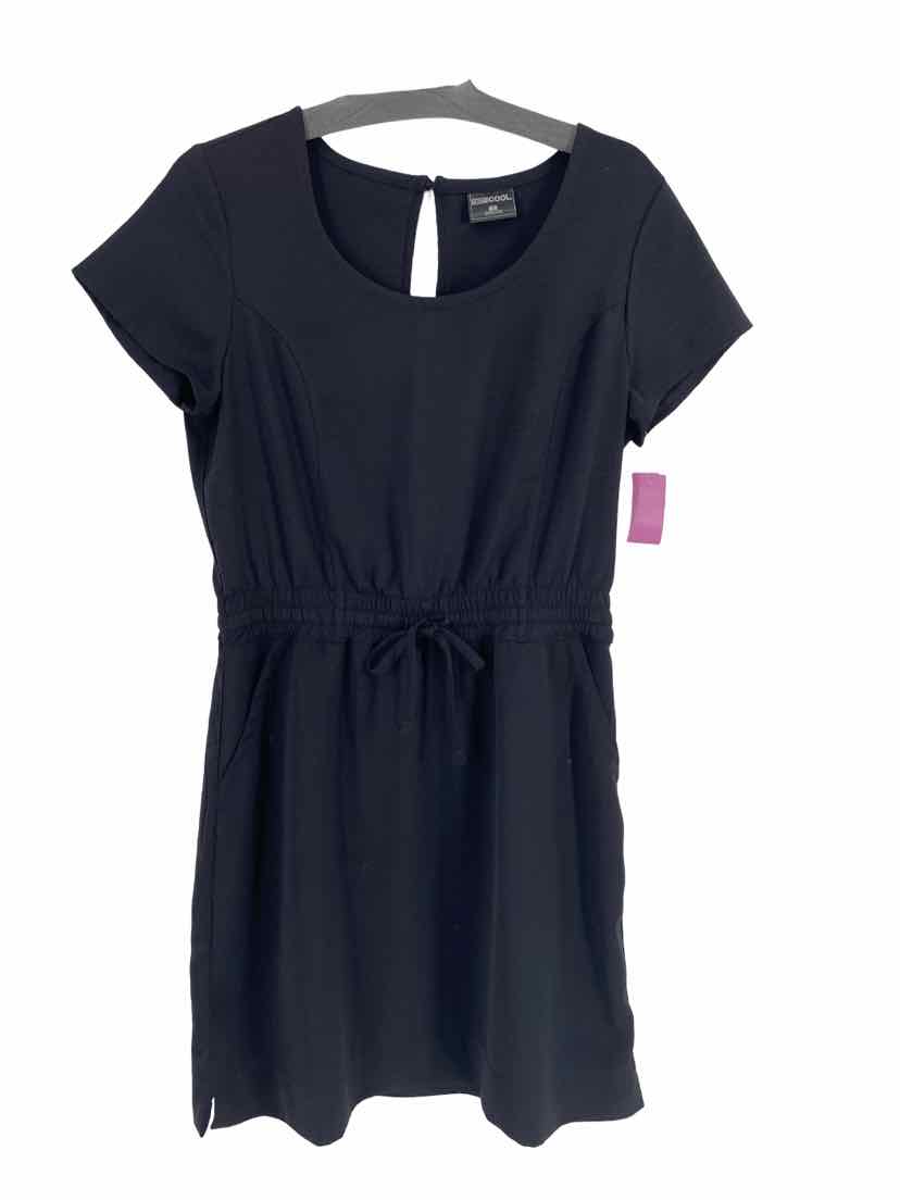 32 Cool Ladies Size Small Dress