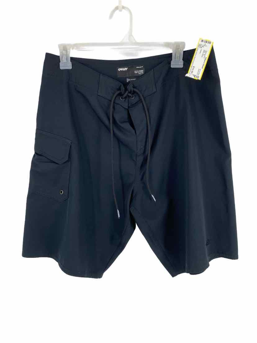 Oakley Men's Size 33 Bathing Suit