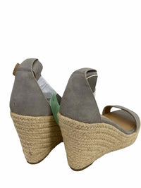 Report Ladies Size 7 NEW Shoes