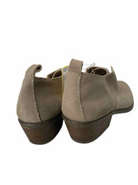 Lucky Brand Ladies Size 8 Shoes