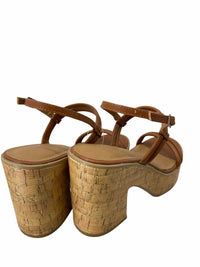 Universal Thread Ladies Size 8 Shoes