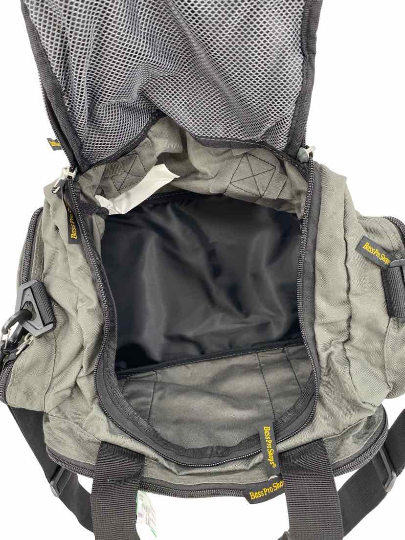 Bass Pro Carry All Tote NEW Duffle Bag