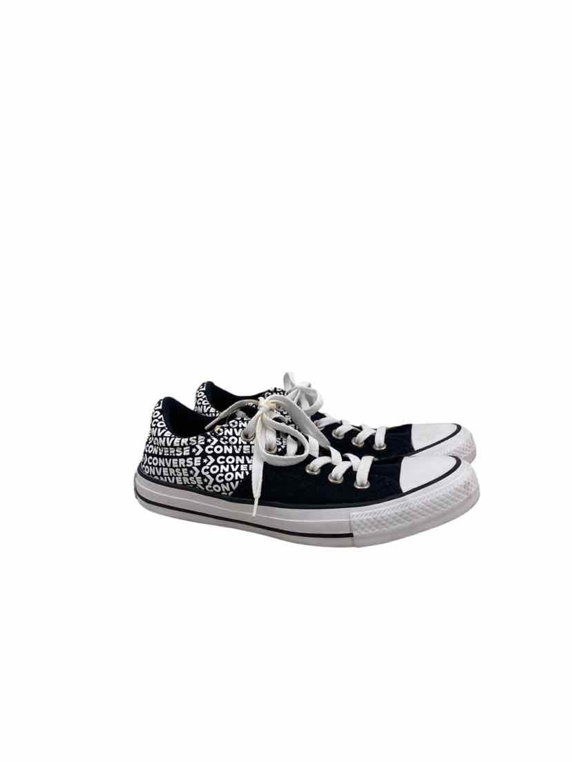 Converse Ladies Size 8 Shoes