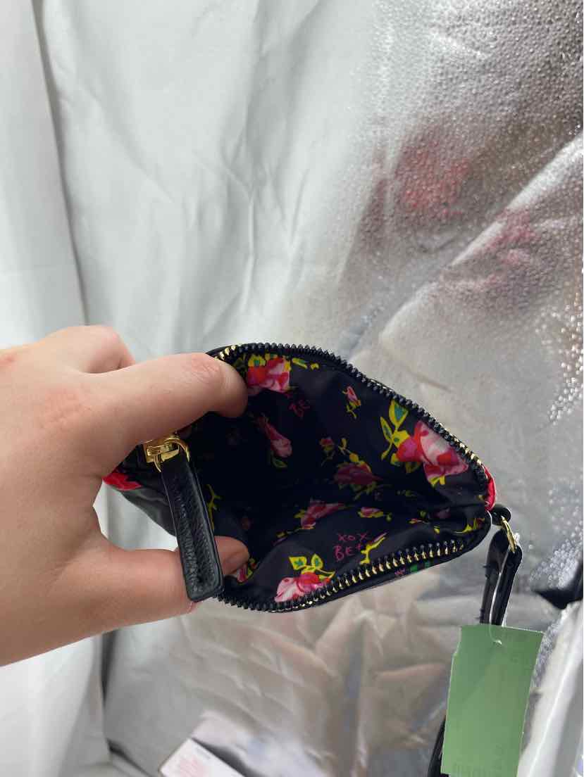 Betsey Johnson Ladies Pouch