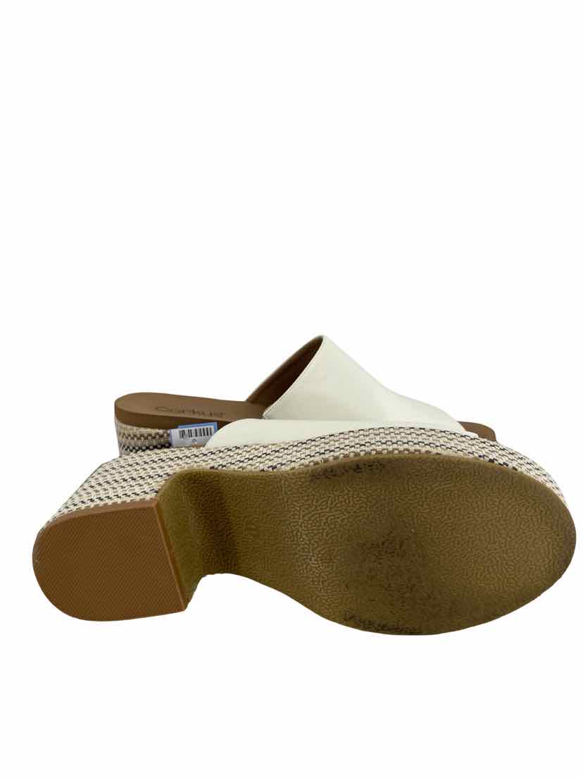 Corky's Ladies Size 11 Shoes