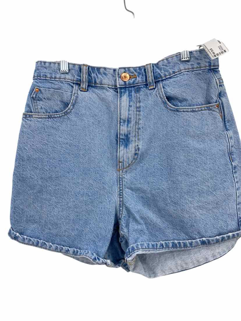 Zara Ladies Size 8 Shorts