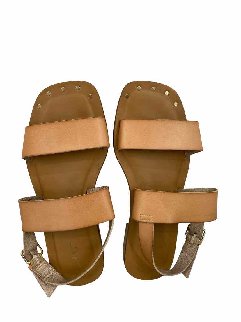 Universal Thread Ladies Size 9 Sandals