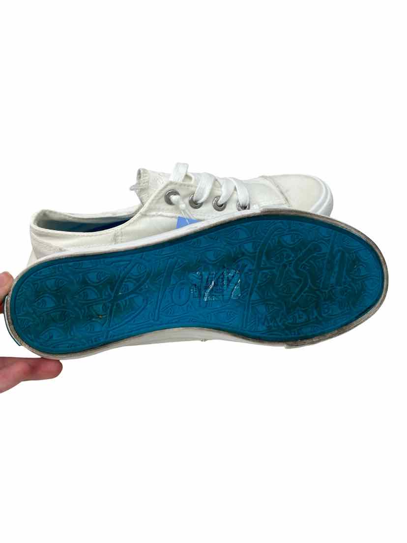 Blowfish Ladies Size 8 Shoes