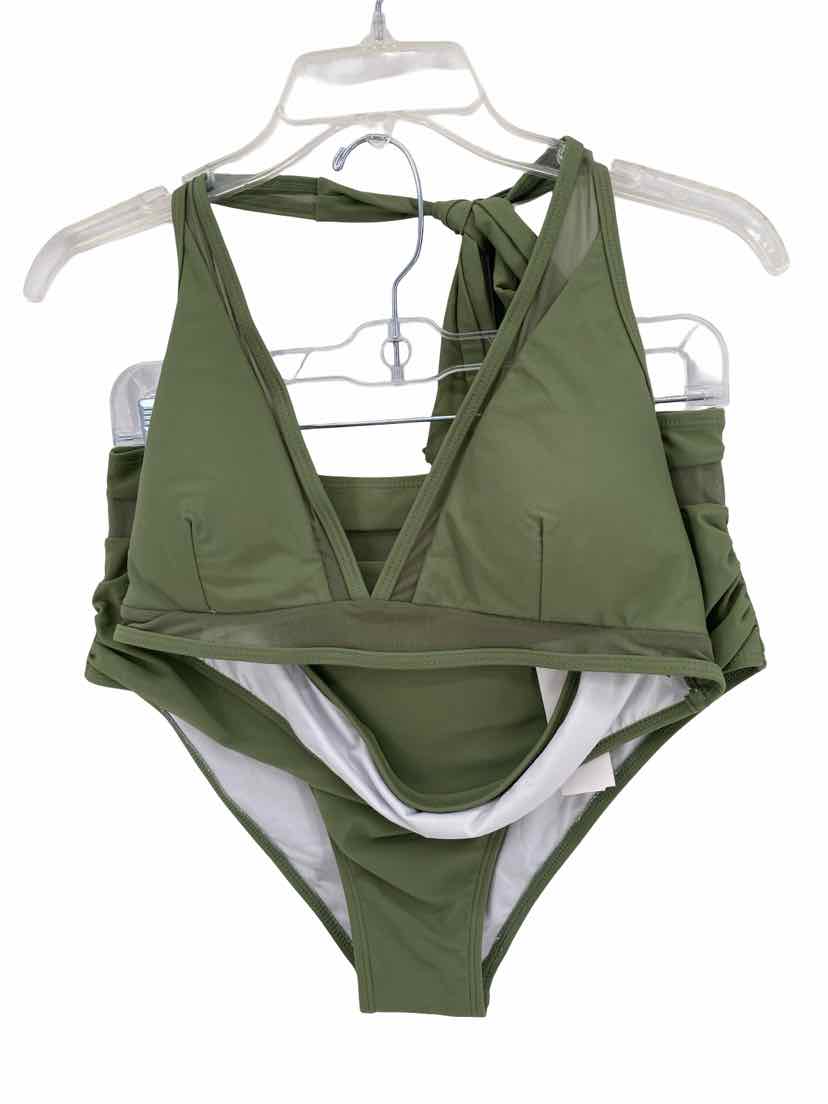 Cupshe Ladies Size XL NEW 2 pc Bathing Suit