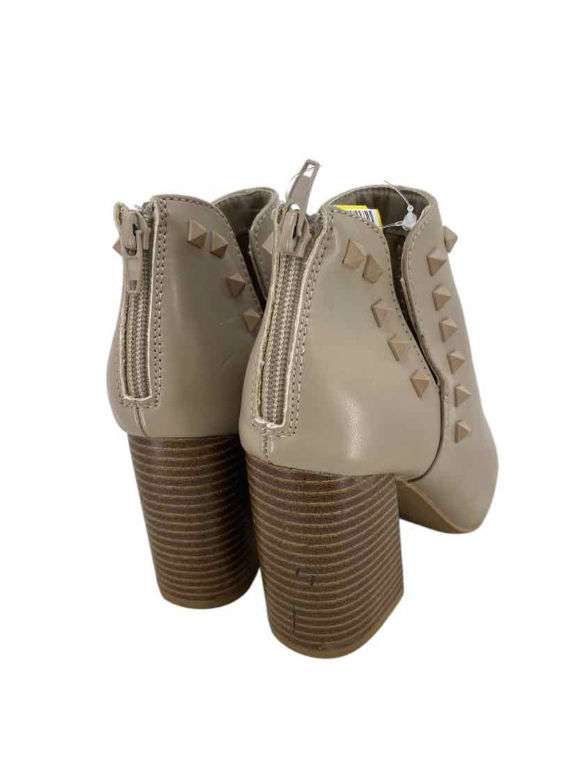 Mari A Ladies Size 6 Boots