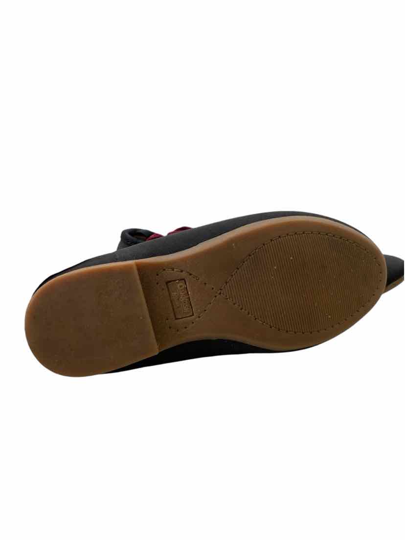 OshKosh Kids Size 12 Shoes