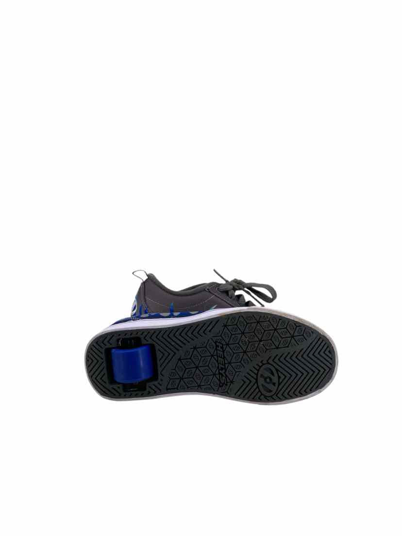 Heelys Kids Size 2 Shoes