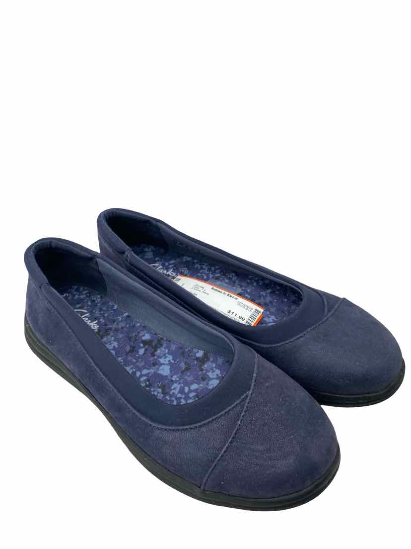 Clarks Ladies Size 7.5 Shoes