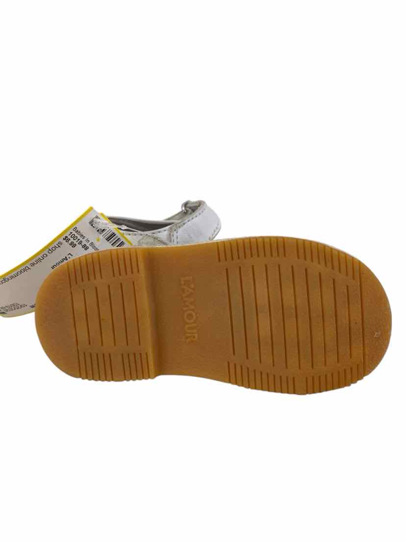 L'Amour Kids Size 5 Shoes