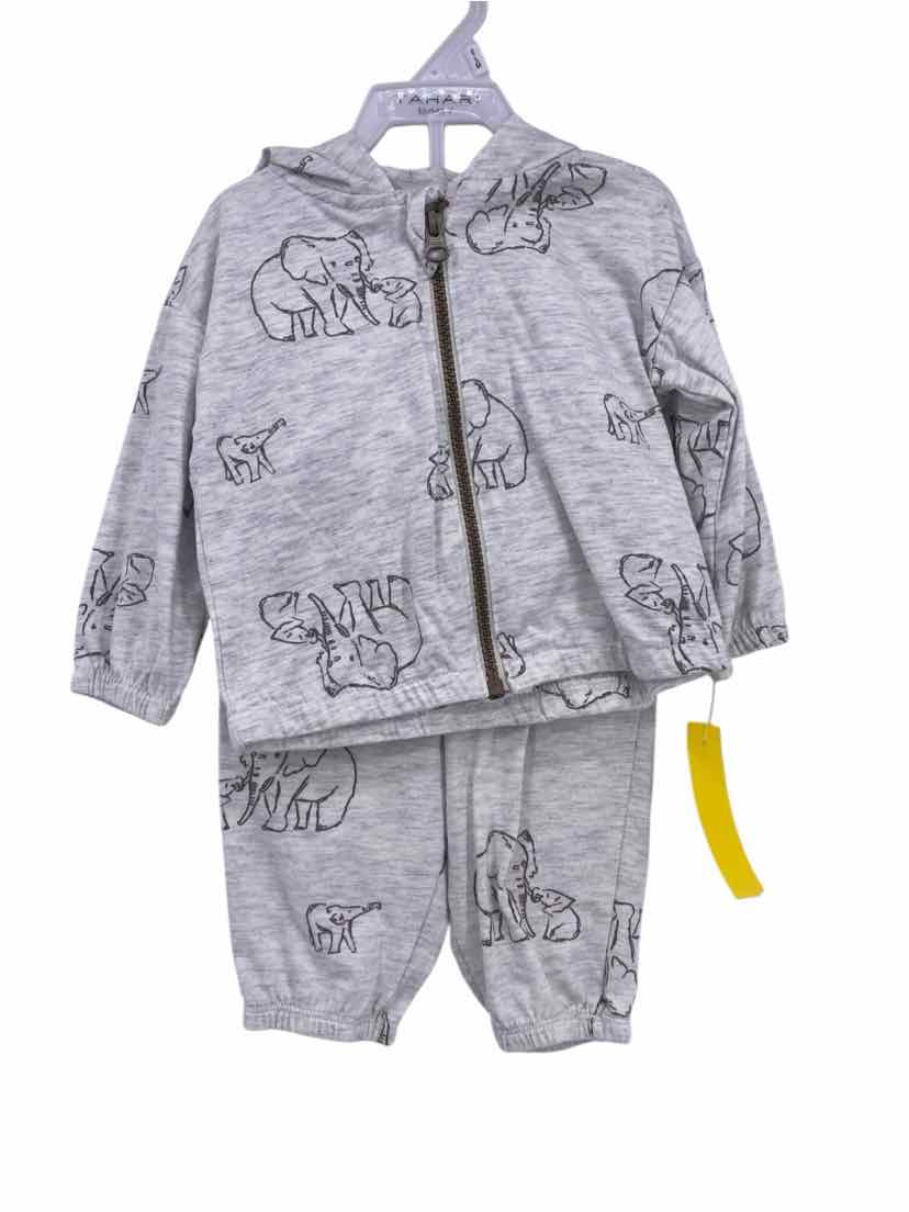 Carter's Kids Size 6m 2 pc