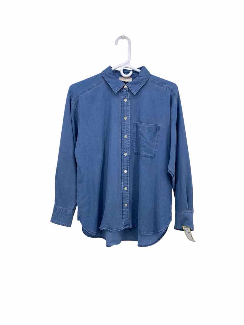 Loft Ladies Size S Shirt