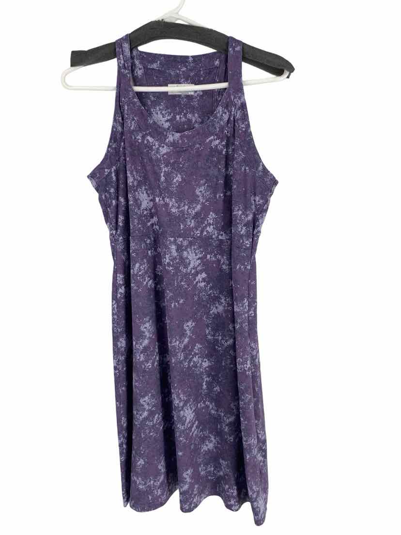 Columbia Ladies Size Medium Dress