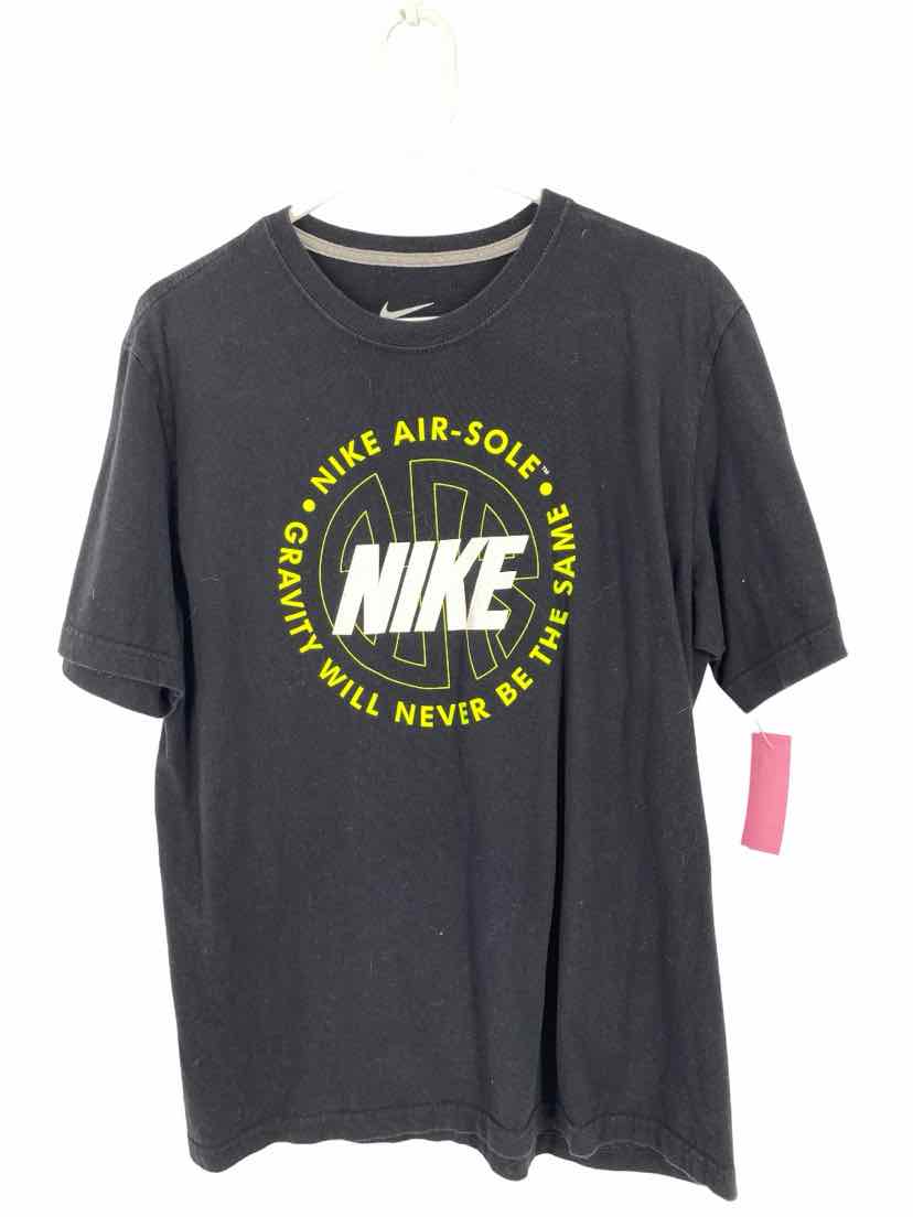 Nike Men's Size L Shirt
